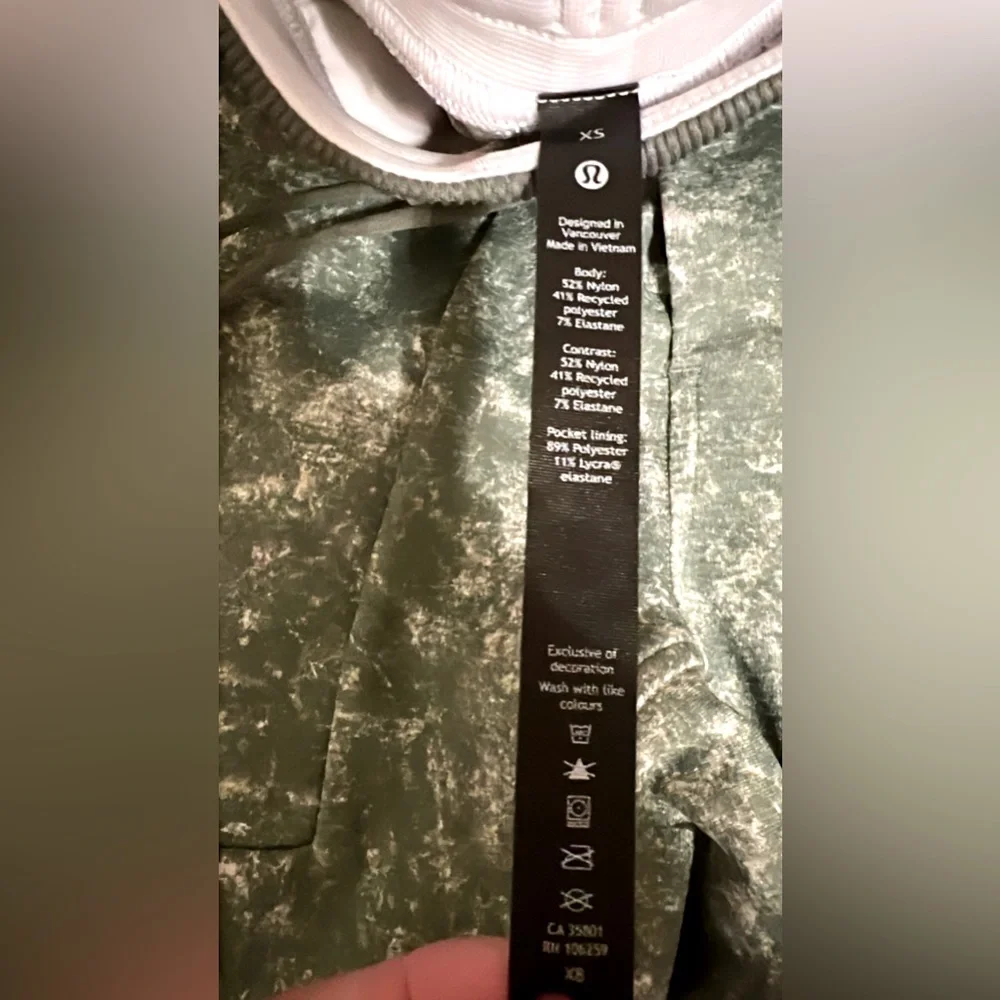 Lululemon green speckled - Picture 2 of 5